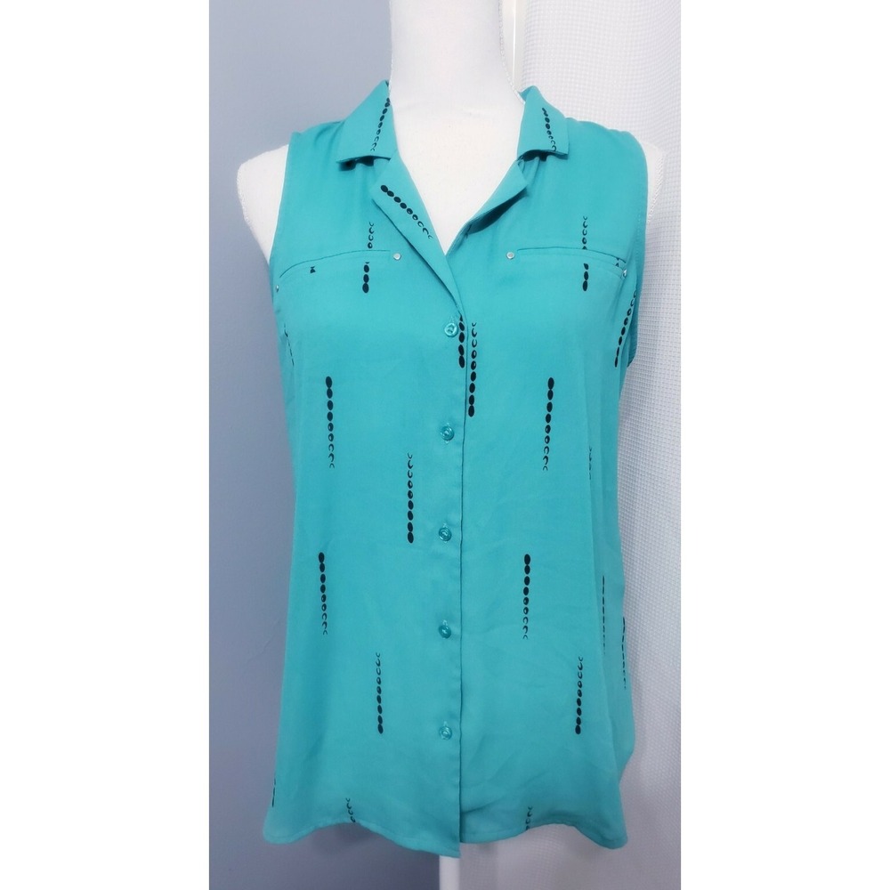 8 Career Style Blouses Women's size MEDIUM - Picture 5 of 12